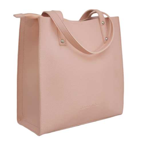 Практична сумка від українського бренду ТМ "LucheRino" виготовлена з високоякісного шкірзамінника та якісної надійної фурнітури.