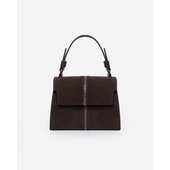 
                             Сумка українського бренду ТМ  "Lucherino" стане хорошим придбанням не на один рік.  Невелика жіноча сумочка виготовлена з високоякісного шкірзамінника та якісної надійної фурнітури в кольорі - нікель. Одне відділення з однією кишенею на застібці.