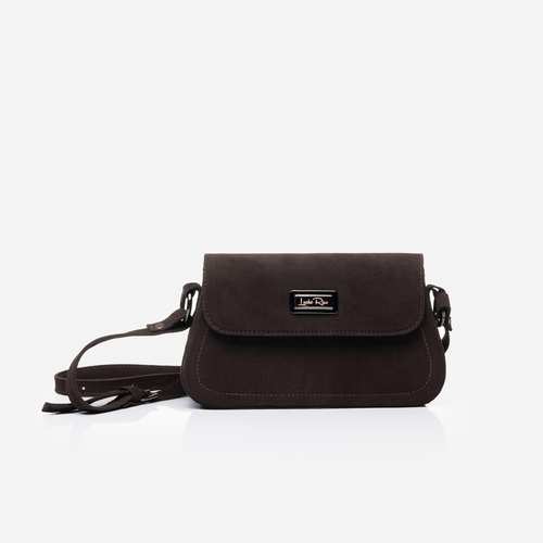 Сумка українського бренду ТМ  "Lucherino" стане хорошим придбанням не на один рік.  Невелика жіноча сумочка виготовлена з високоякісного шкірзамінника та якісної надійної фурнітури в кольорі - нікель. Одне відділення з однією кишенею на застібці.