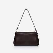 
                             Оригінальна сумка з трьома відділеннями представлена українським брендом ТМ "Lucherino". Виготовлена з високоякісного шкірозамінника та надійної текстильної підкладки.